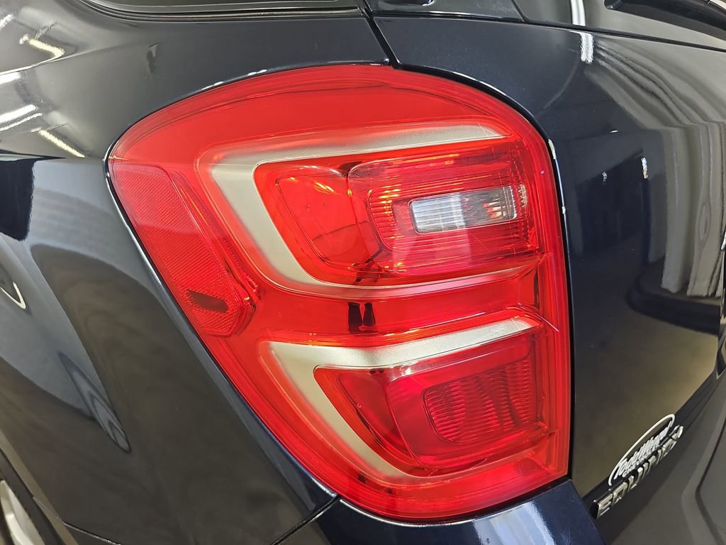 Used 2017 Chevrolet Equinox LT w/ Convenience Package FWD image 38