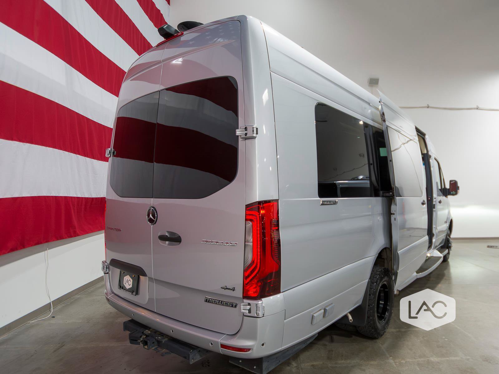 Used 2020 Mercedes-Benz Sprinter 3500 image 27