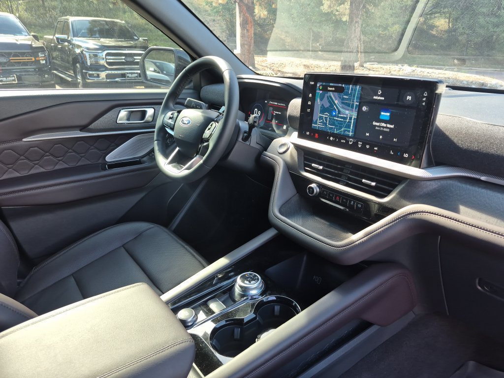 New 2026 Ford Explorer Platinum w/ LUX Leather Package AWD/4WD image 29