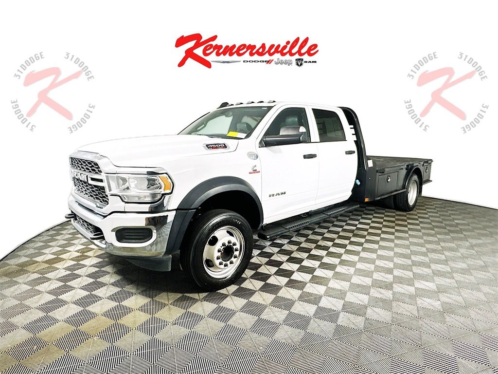 Used 2022 RAM 4500 Tradesman w/ Chrome Appearance Group image 3