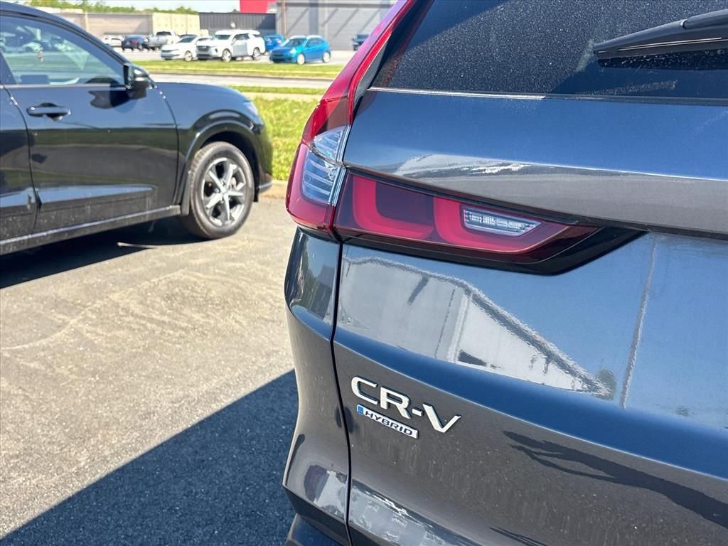 Used 2025 Honda CR-V Sport-L image 12