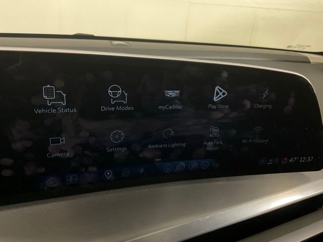 New 2026 Cadillac Vistiq Sport w/ LPO, Floor Liner Package image 10