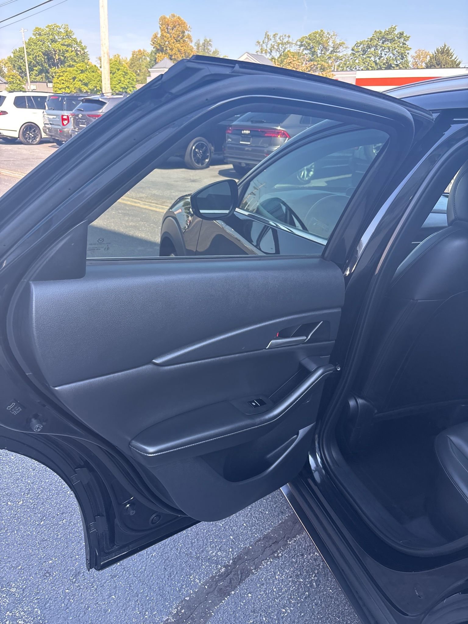 Used 2023 MAZDA CX-30 AWD 2.5 S w/ Select Package image 21