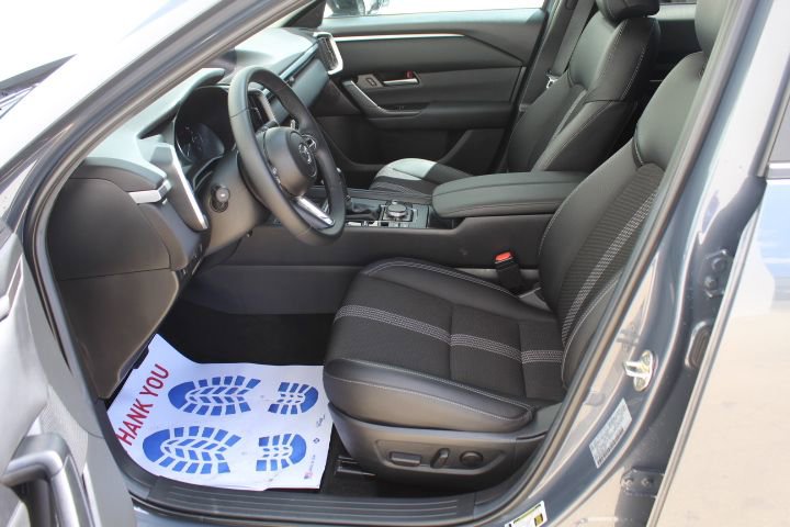 Used 2025 MAZDA CX-50 AWD 2.5 S w/ Preferred Package image 11
