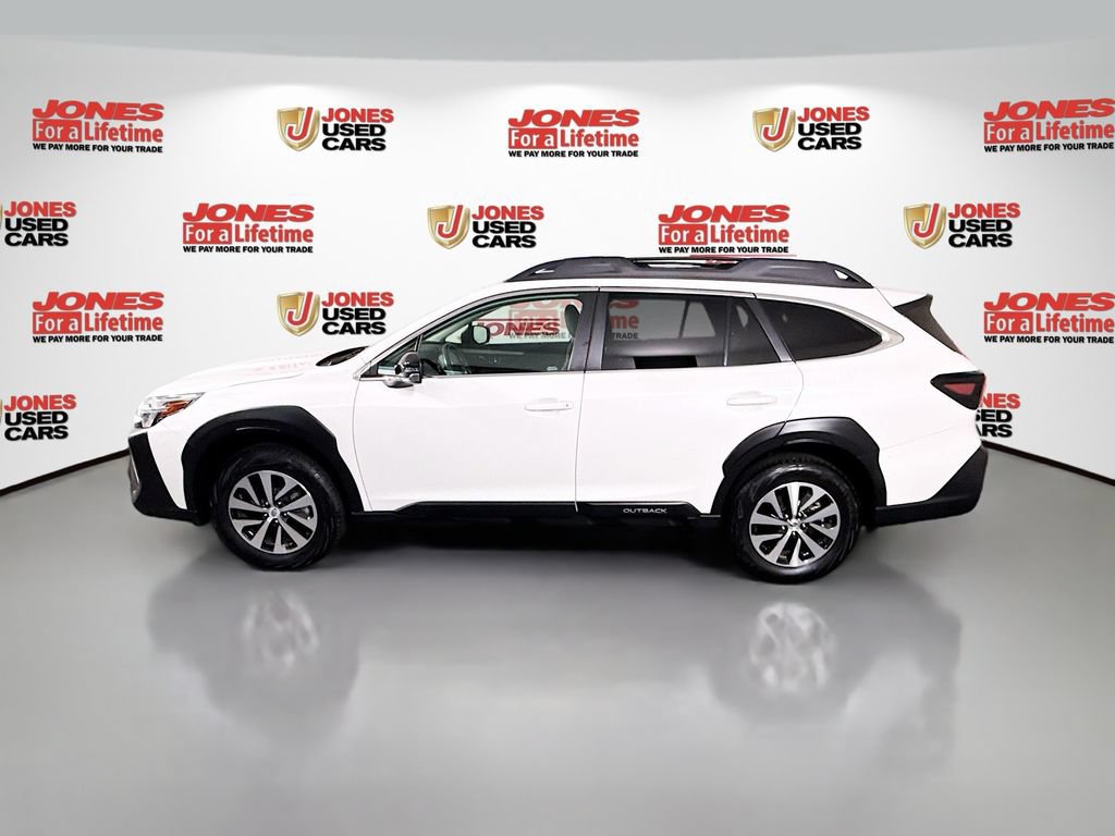 Used 2024 Subaru Outback Premium AWD/4WD image 14