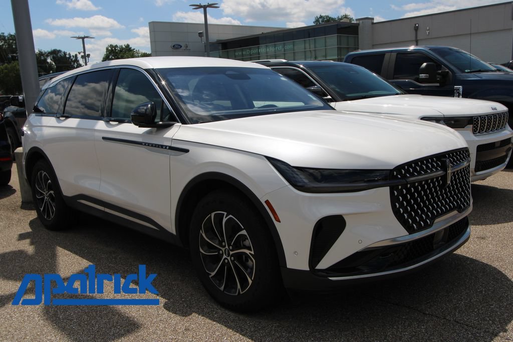 Used 2024 Lincoln Nautilus Premier