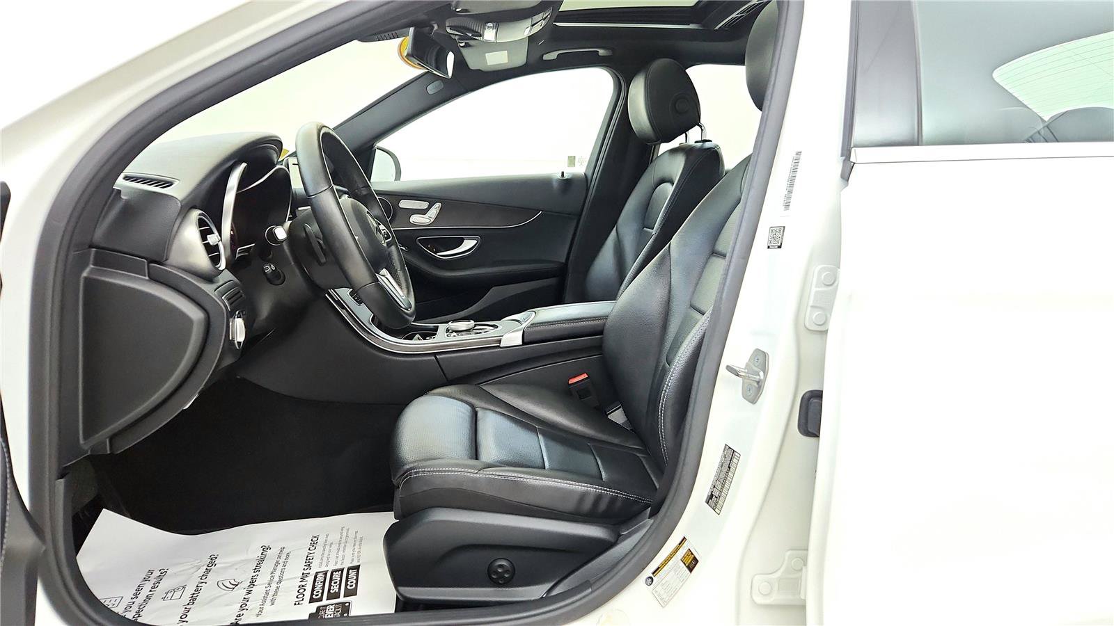 Used 2019 Mercedes-Benz C 300 4MATIC Sedan image 14