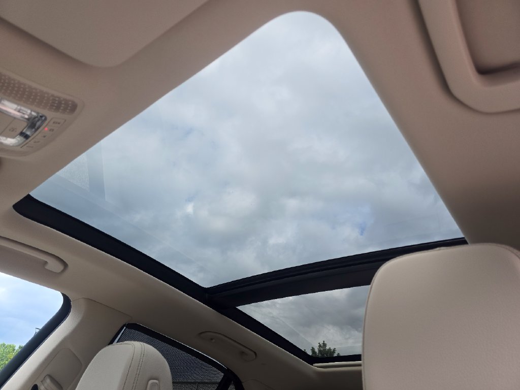 New 2026 Mercedes-Benz GLE 350 4MATIC image 3