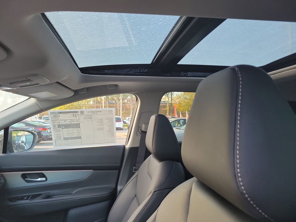 New 2026 Nissan Murano SL image 8