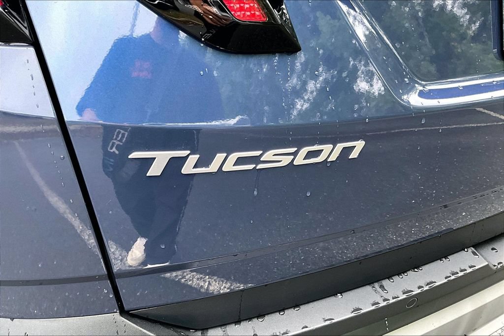 Used 2025 Hyundai Tucson Limited AWD/4WD image 26