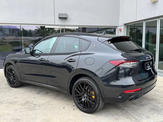 Certified 2022 Maserati Levante GT AWD/4WD image 6