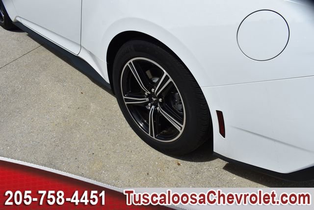 Used 2025 Ford Mustang Coupe RWD image 14