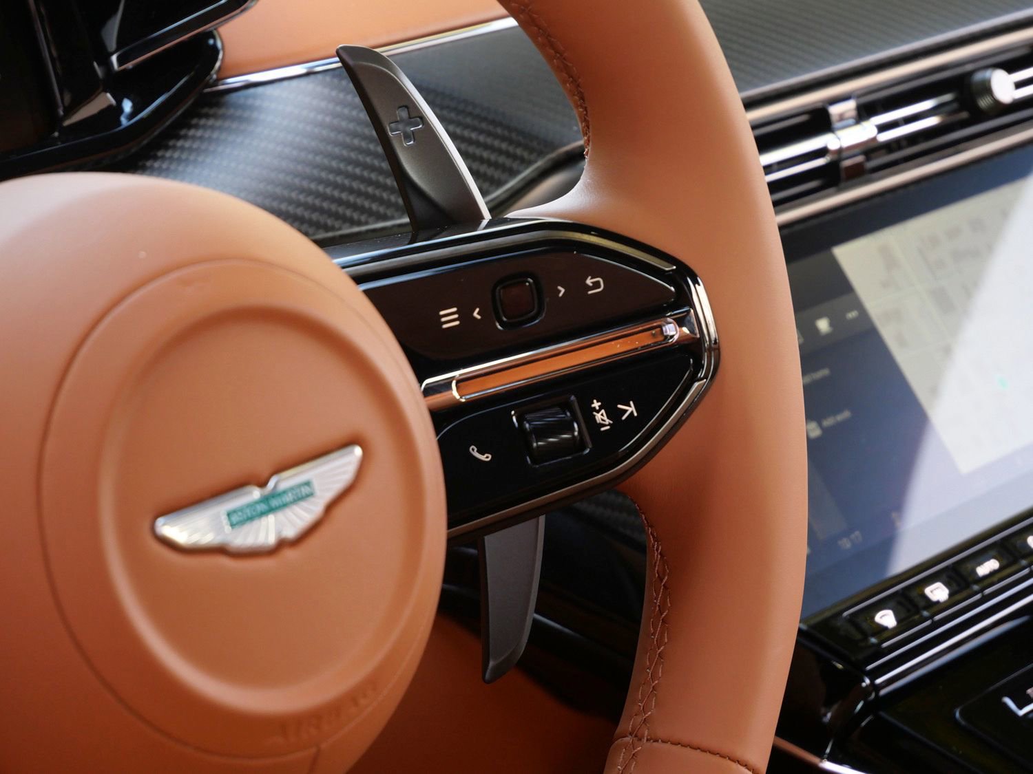 New 2026 Aston Martin V8 Vantage S RWD image 14