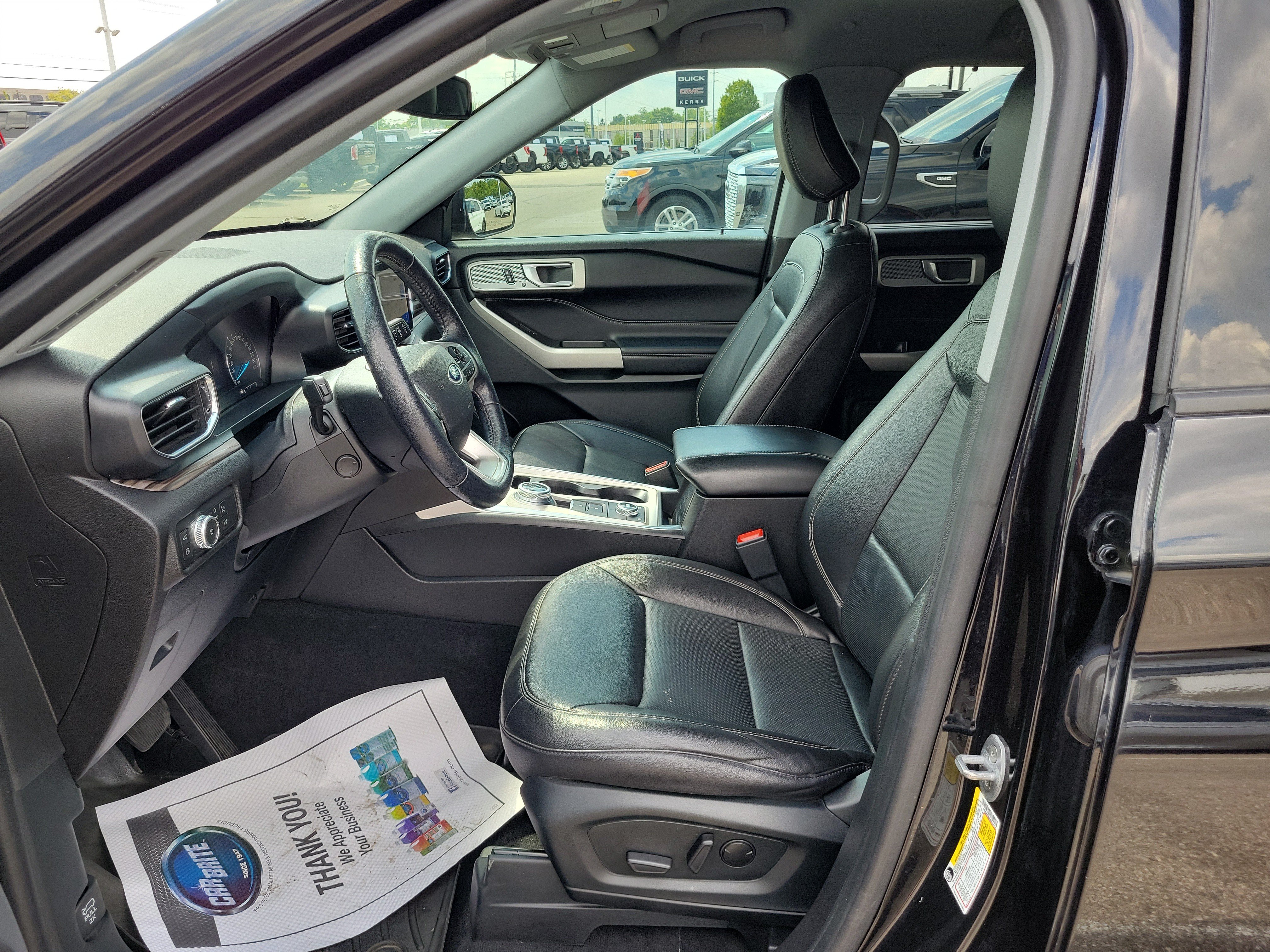 Used 2022 Ford Explorer Limited AWD/4WD image 15