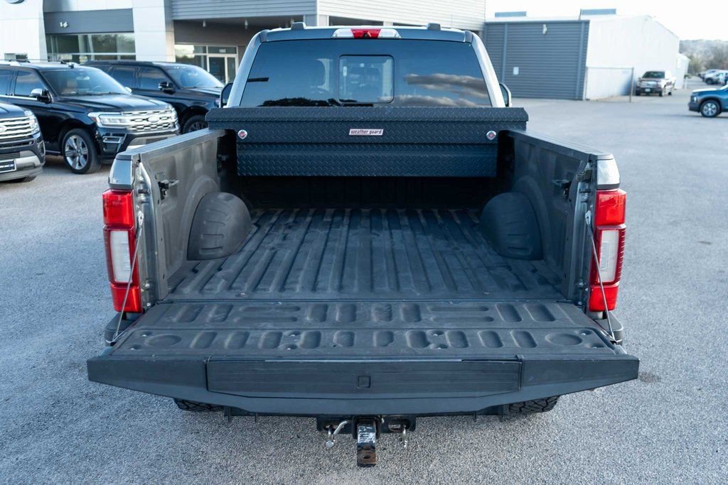 Used 2020 Ford F250 Lariat image 8