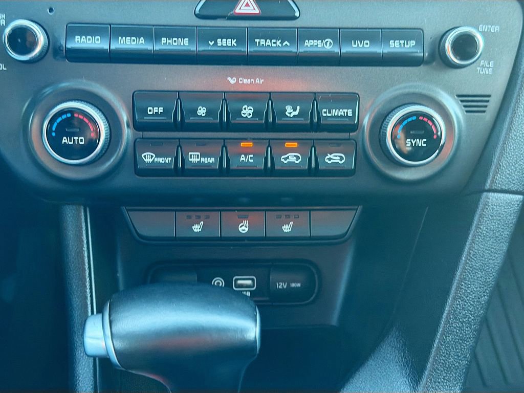 Used 2017 Kia Sportage EX w/ EX Premium Package image 16