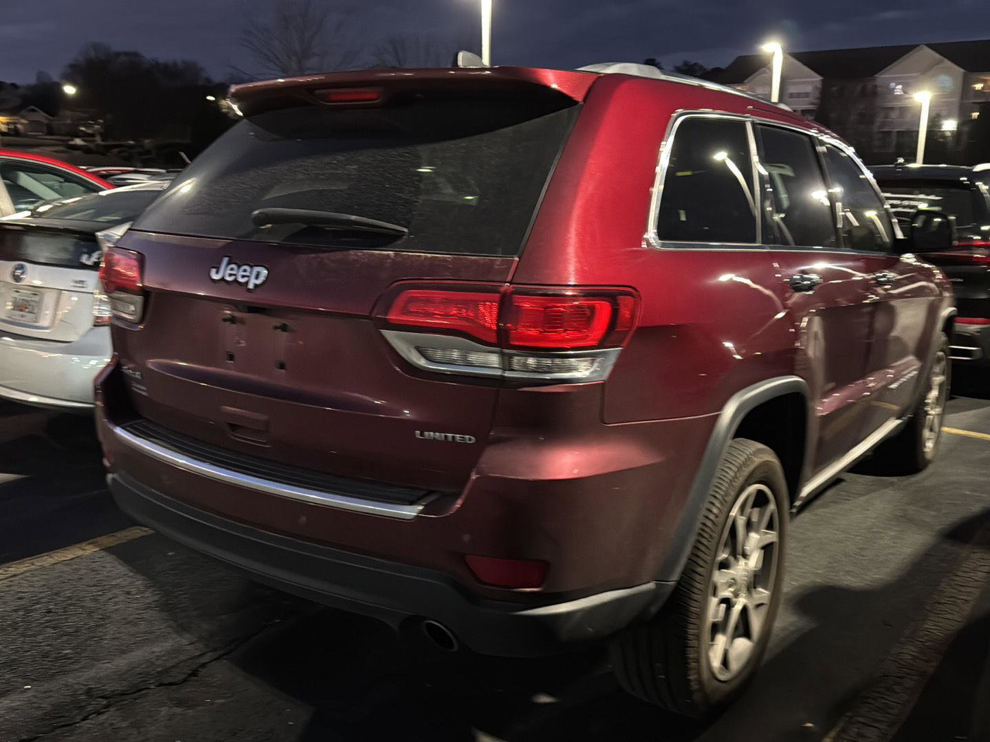 Used 2021 Jeep Grand Cherokee Limited w/ Sun & Sound Group image 4