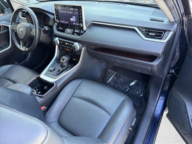 Used 2022 Toyota RAV4 Limited image 25