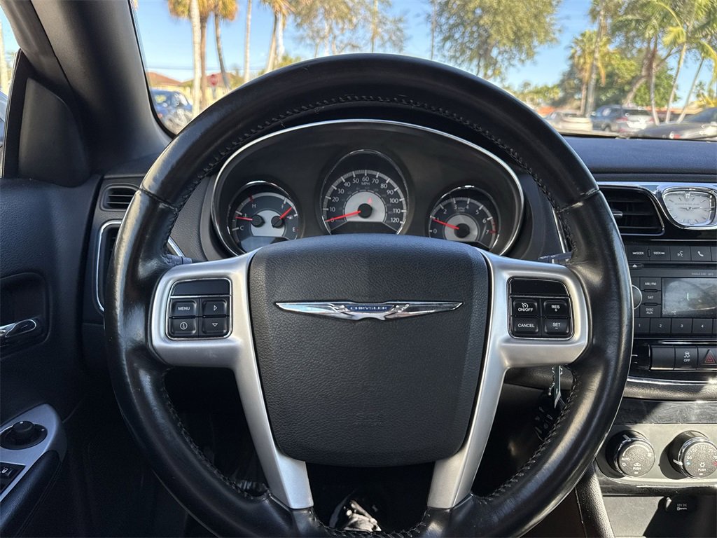 Used 2011 Chrysler 200 Touring image 47