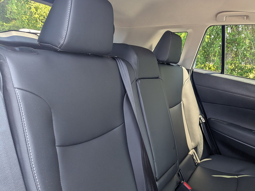 Certified 2025 Toyota Corolla Cross XLE w/ Convenience Package FWD image 31