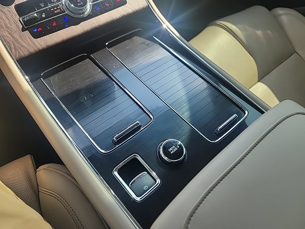 Used 2022 Lincoln Aviator Reserve w/ Equipment Group 201A RWD image 31
