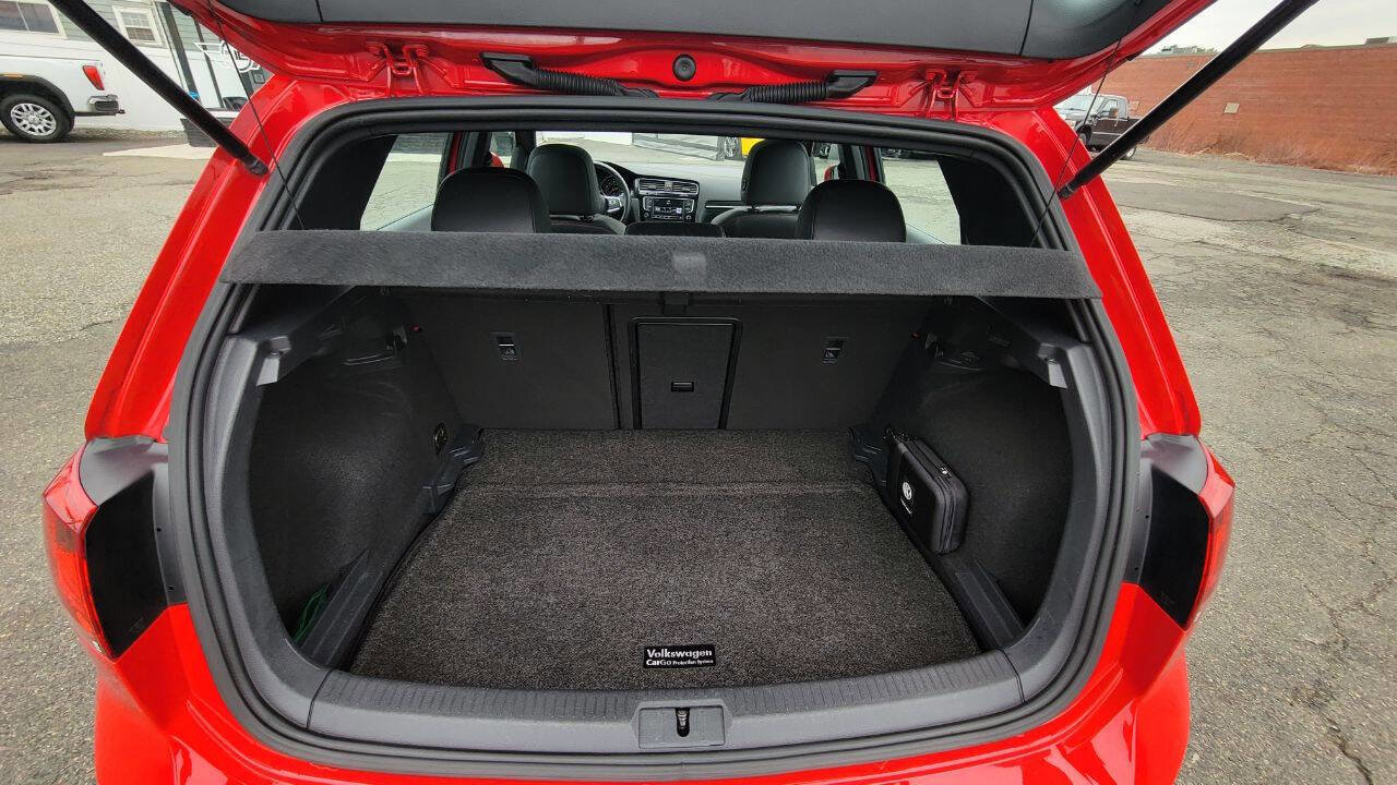 Used 2017 Volkswagen GTI Sport image 30