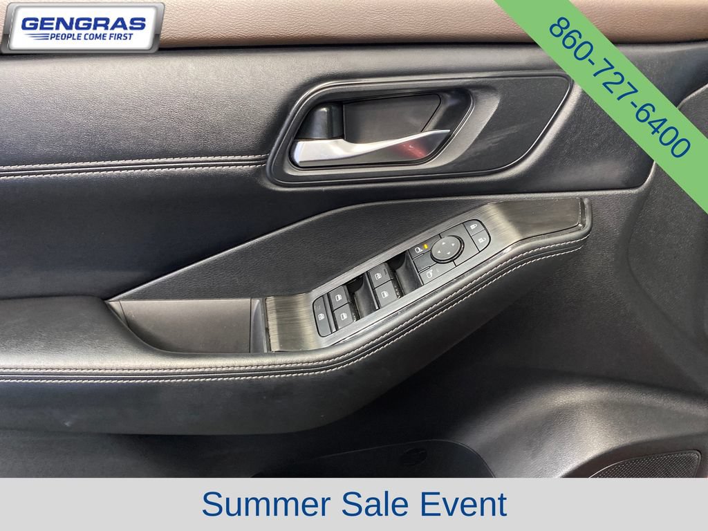 Used 2023 Nissan Rogue SV w/ SV Premium B Package AWD/4WD image 14