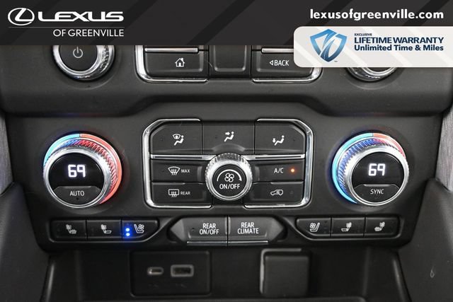 Used 2022 GMC Yukon SLT w/ SLT Premium Package AWD/4WD image 18