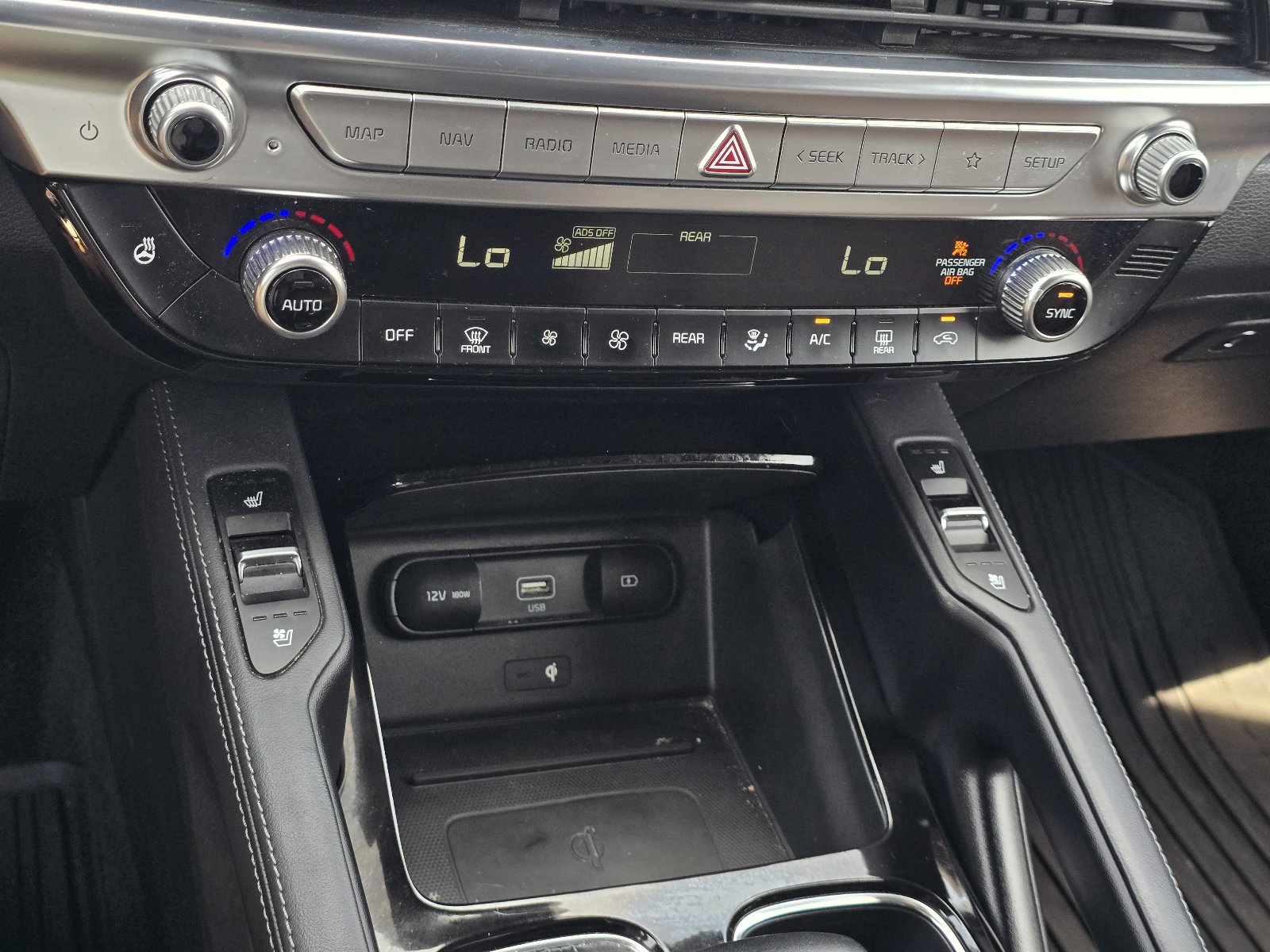 Used 2021 Kia Telluride SX w/ SX Prestige Package AWD/4WD image 20