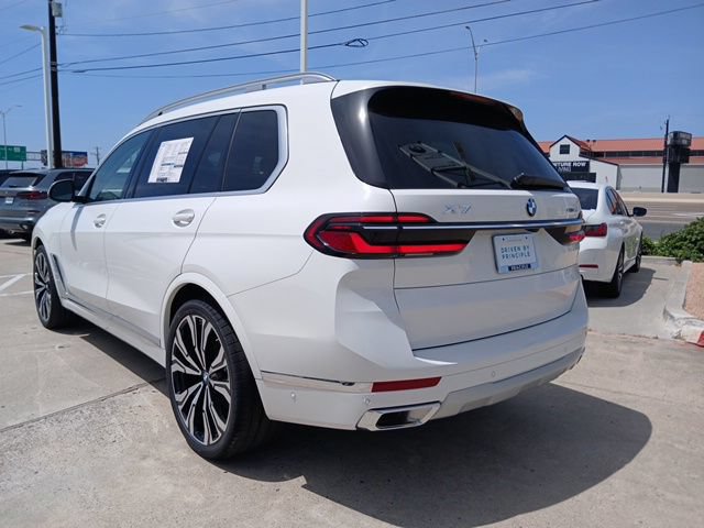 New 2027 BMW X7 xDrive40i w/ Premium Package AWD/4WD image 7