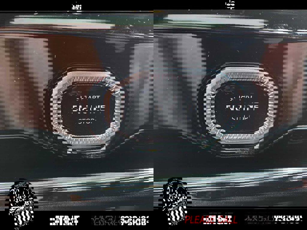 New 2026 Jeep Grand Cherokee Altitude image 17