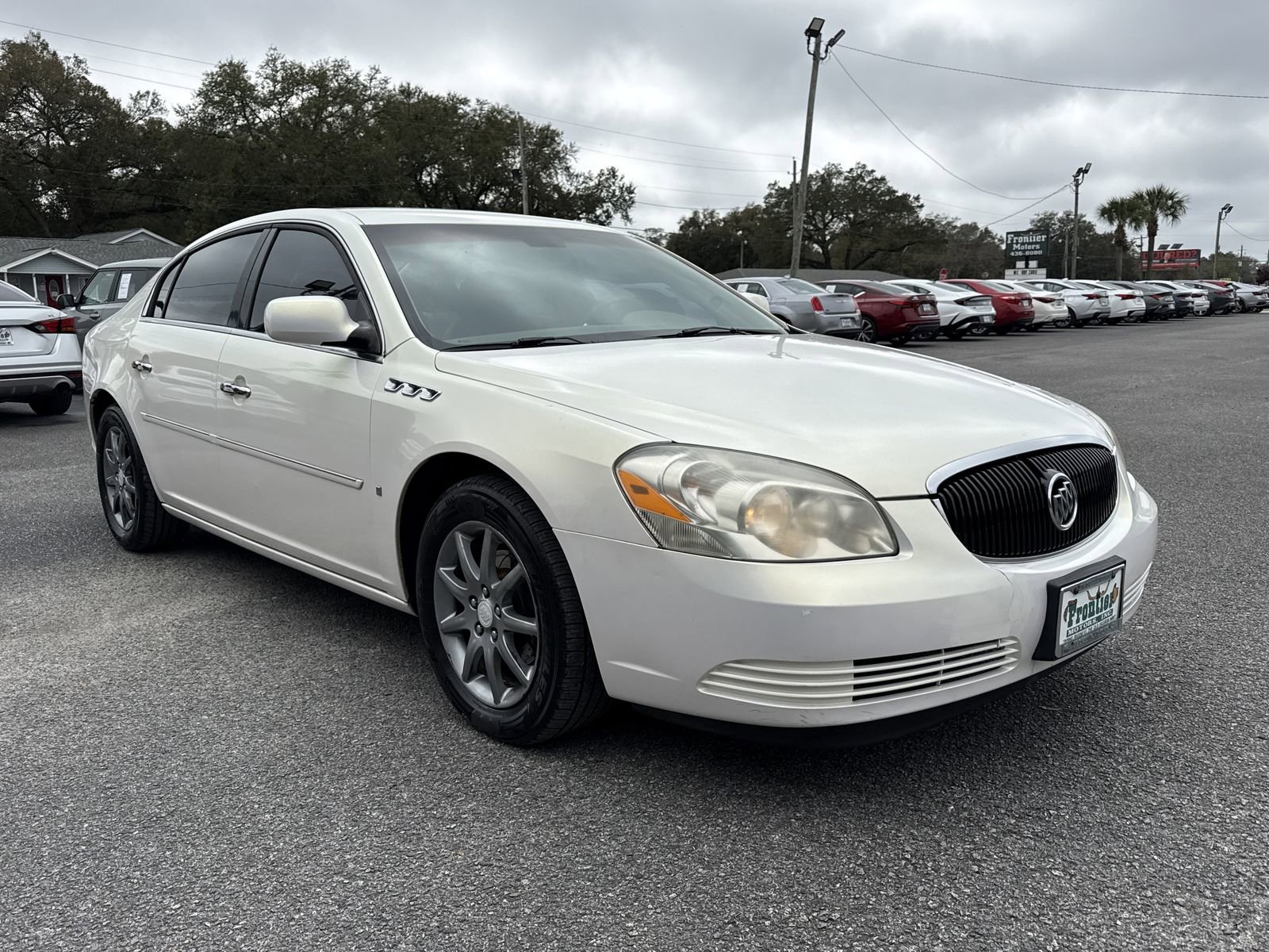 Used 2006 Buick Lucerne CXL w/ Luxury Package FWD image 8