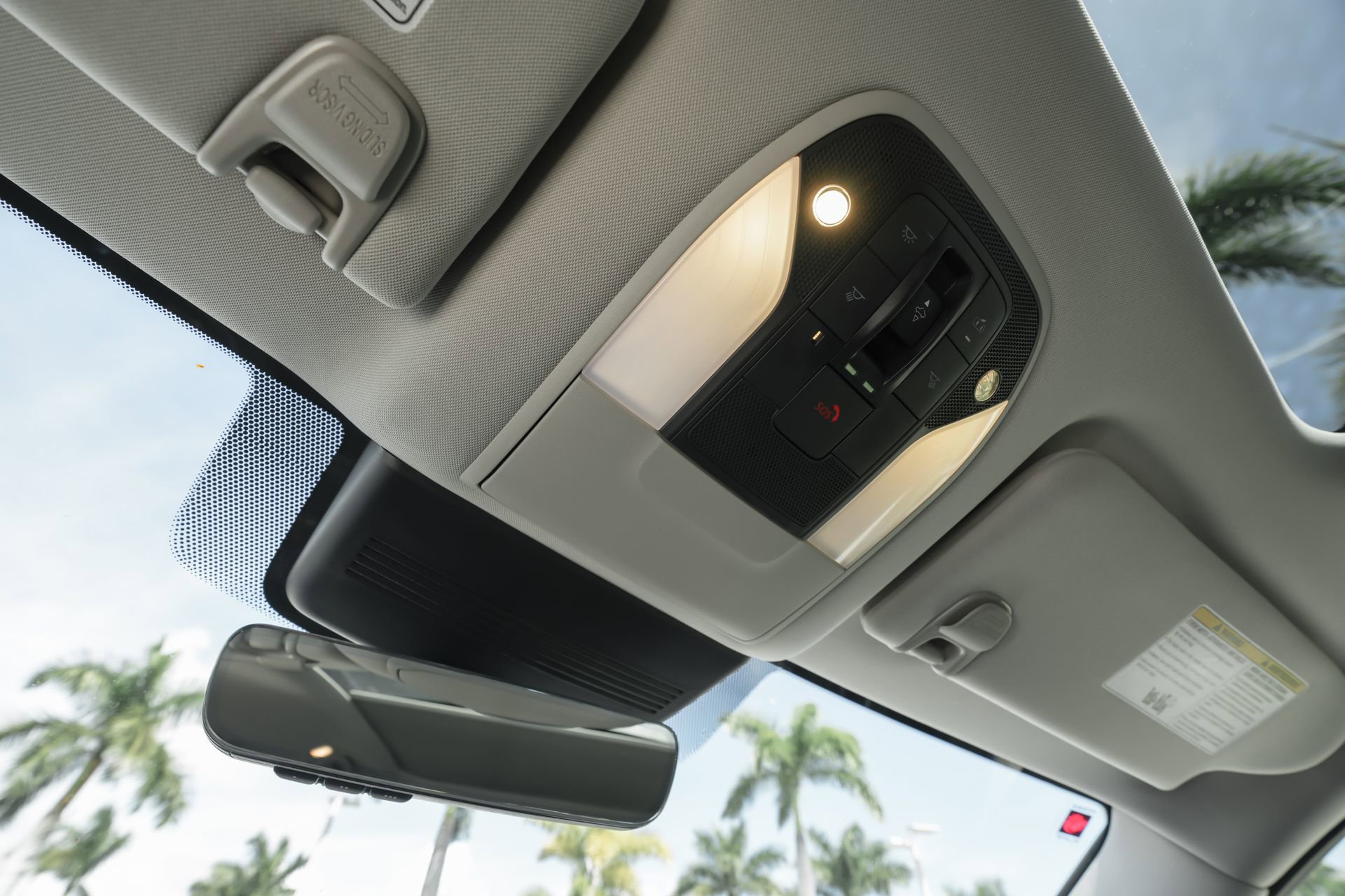 Used 2025 INFINITI QX50 Luxe image 16