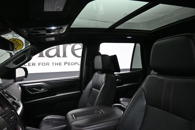 Used 2021 Chevrolet Tahoe RST w/ Luxury Package AWD/4WD image 18