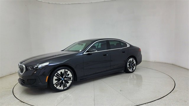 Used 2024 BMW i5 eDrive40i w/ Premium Package image 65