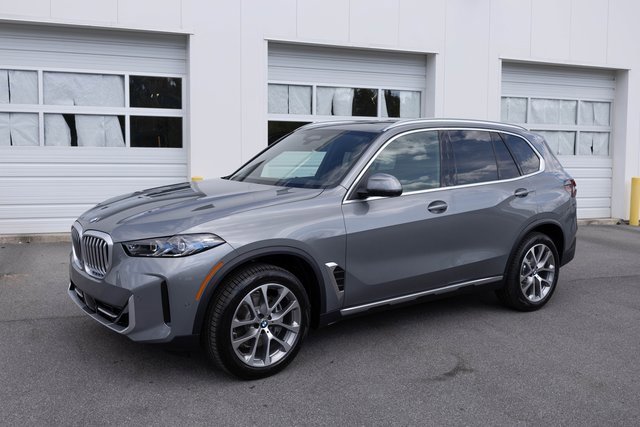 New 2026 BMW X5 xDrive40i image 4