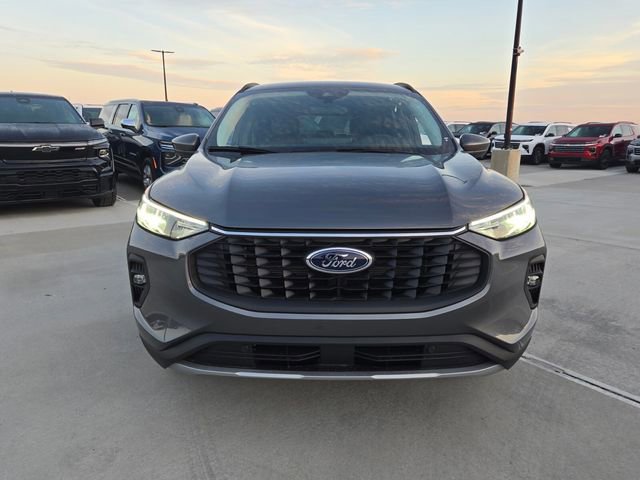 New 2025 Ford Escape SE image 3