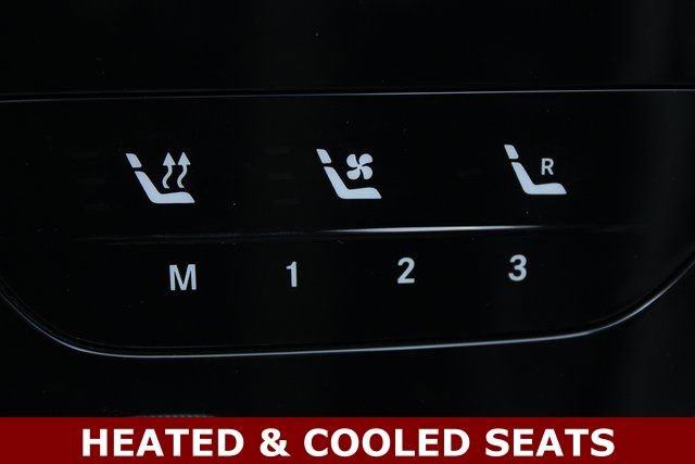 Used 2023 Mercedes-Benz EQS 580 4MATIC SUV image 5