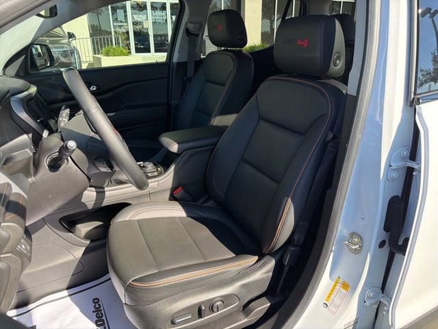 Used 2023 GMC Acadia AT4 image 10