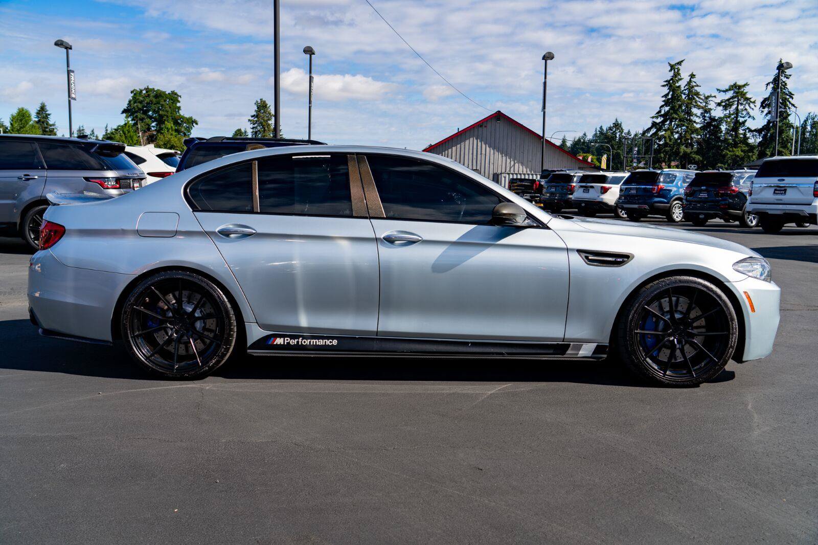 Used 2014 BMW M5 RWD image 5