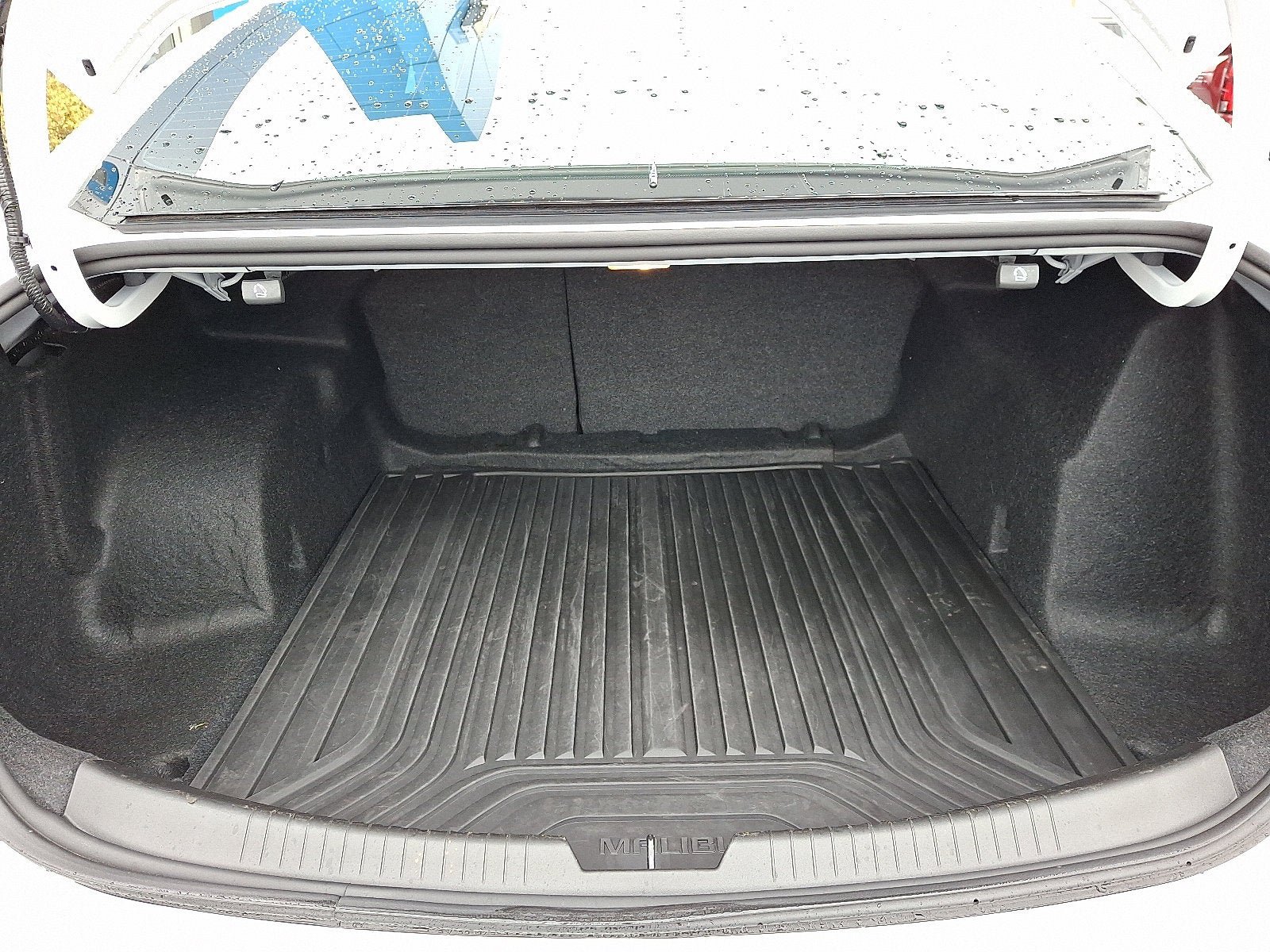 Used 2024 Chevrolet Malibu RS w/ LPO, Floor Liner Package FWD image 27