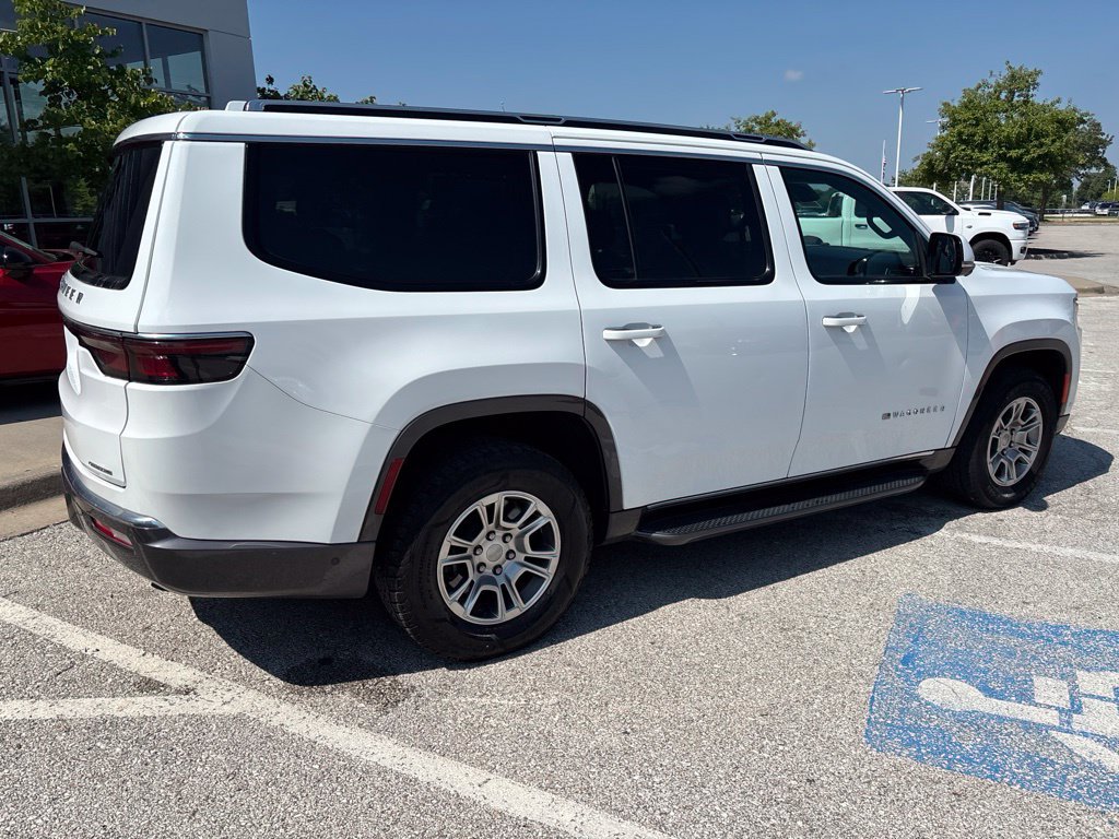 Used 2022 Jeep Wagoneer Series I w/ Convenience Group I AWD/4WD image 28