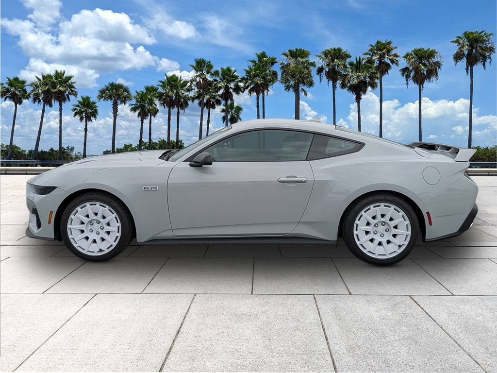New 2026 Ford Mustang GT Premium w/ GT Performance Package RWD image 4