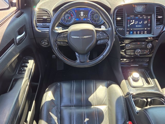 Used 2020 Chrysler 300 S RWD image 13