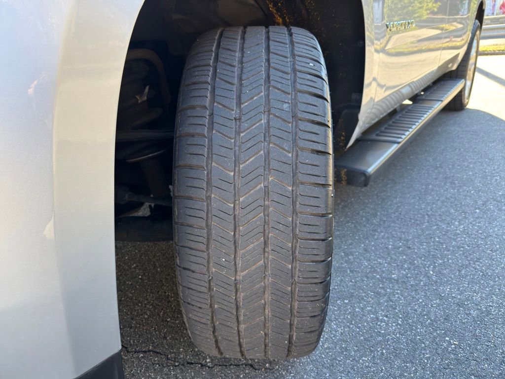 Used 2016 GMC Yukon XL SLT w/ HD Trailering Package image 35