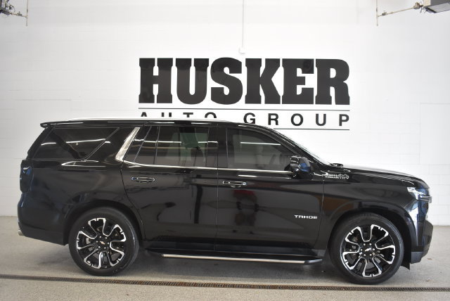 Used 2023 Chevrolet Tahoe High Country w/ LPO, Illumination Package AWD/4WD image 2