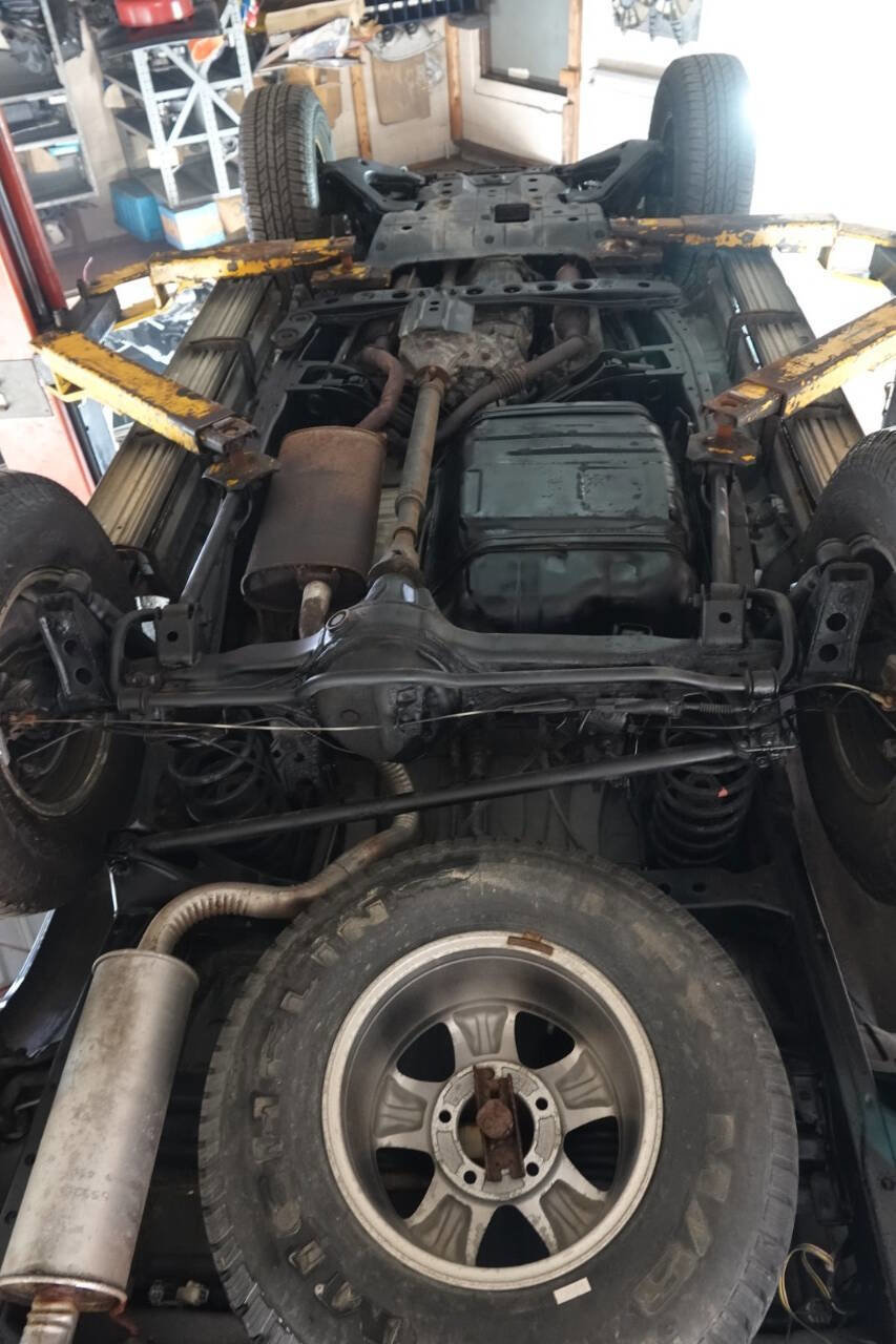 Used 2002 Toyota Land Cruiser AWD/4WD image 7