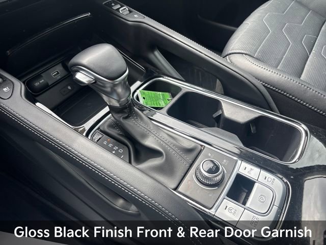 Used 2022 Kia Telluride SX w/ SX Prestige Package AWD/4WD image 19
