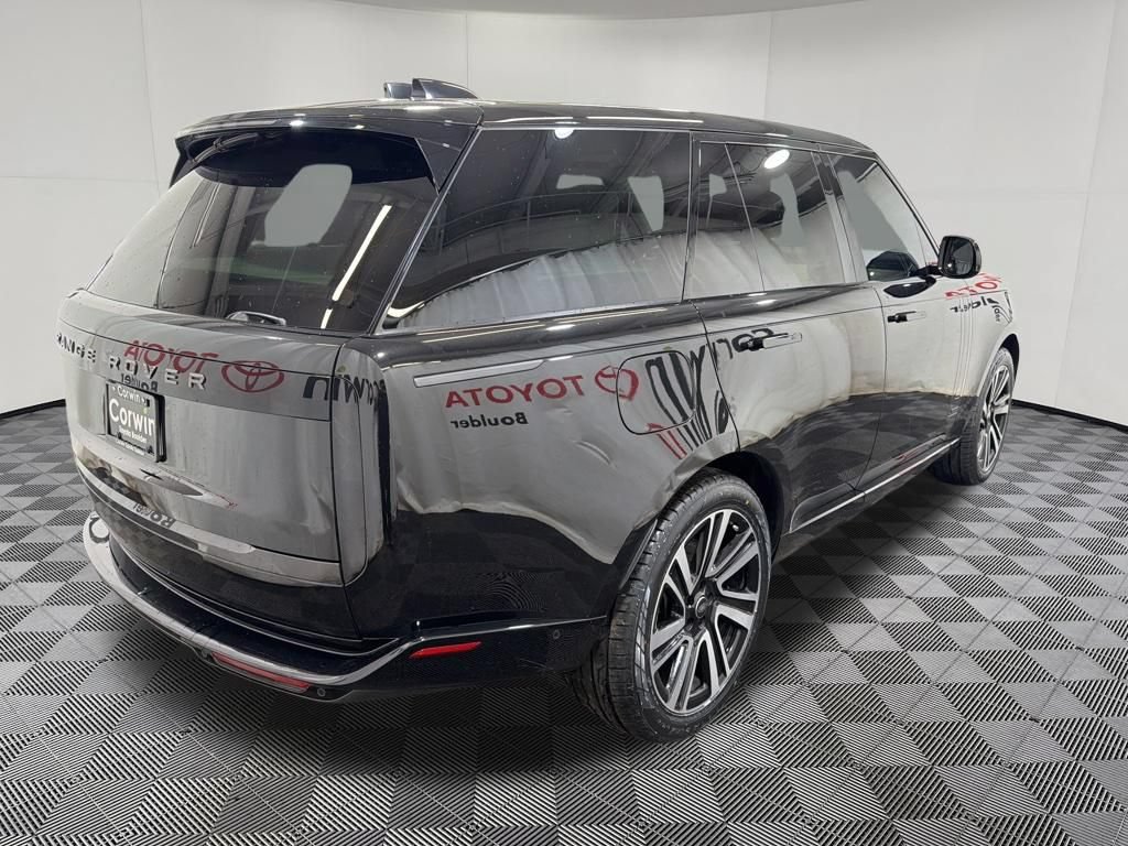 Used 2025 Land Rover Range Rover Autobiography AWD/4WD image 7