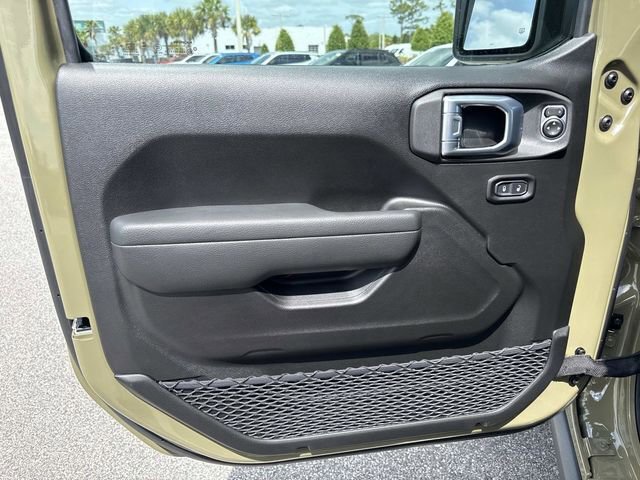 New 2026 Jeep Wrangler Willys AWD/4WD image 18